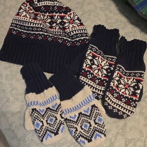 Janie & Jack Navy Knit Baby Hat/2 Pair Mittens